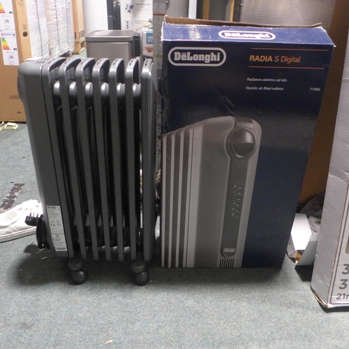 3211 - Delonghi Radia S Digital Oil Filled Radiator (314-174) *This lot is subject to vat