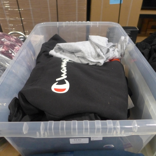 3230 - Small box of men's mixed branded clothing including Champion/Armani * this lot is subject to VAT