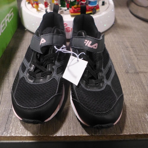 3244 - Pair of child's black/pink Fila trainers (size UK 2) * this lot is subject to VAT