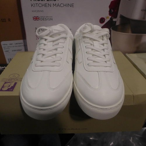 3275 - Pair of Ted Baker white Robert retro leather trainers (size UK 8)* this lot is subject to VAT