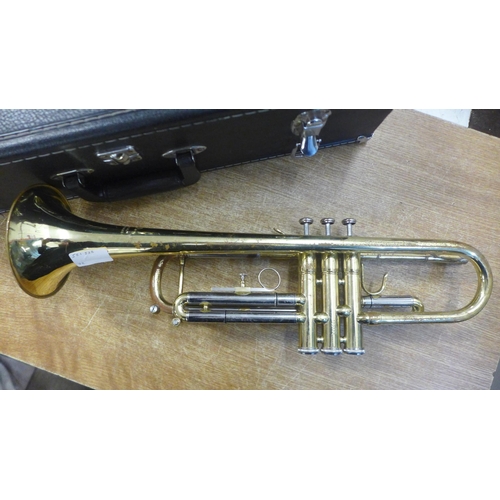 2078 - A Jupiter trumpet with a protective hard case