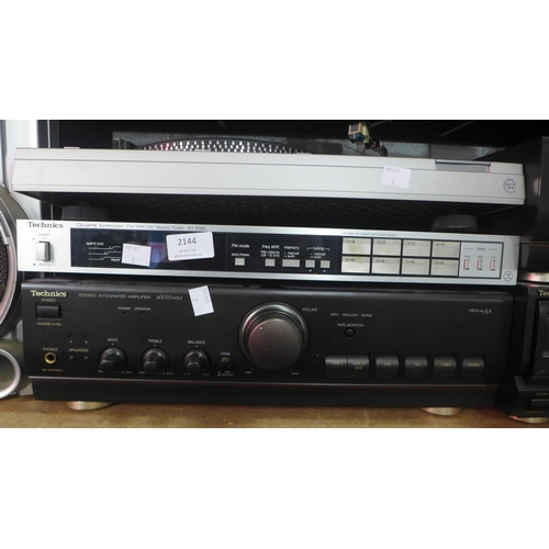 2144 - A Technics hi-fi system - SLB3 turntable, ST-255L stereo tuner, A600 MK2 stereo integrated amplifier... 