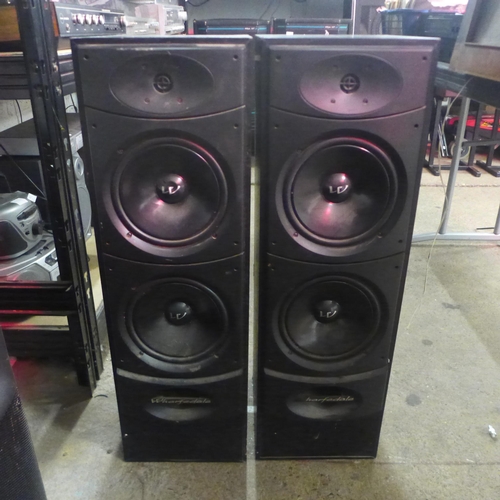 2152 - A pair of Yamaha MSR250 stereo speakers