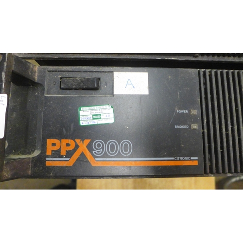 2174 - Two PPX 900 stereo amplifiers