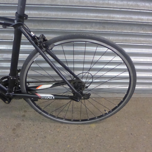 2220 - A B-Twin aluminium framed Tridan 500 road bike (Police reposession)