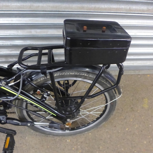 2221 - A Carrera Crosscity Aluminium folding electric bike - no battery (Police reposession)