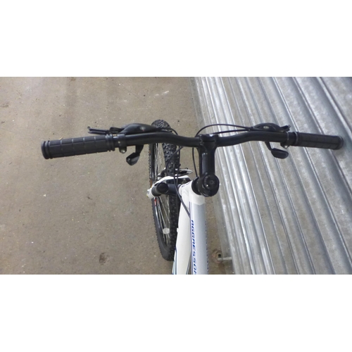 2222 - A GT Agressor 310 aluminium framed gents mountain bike (Police reposession)