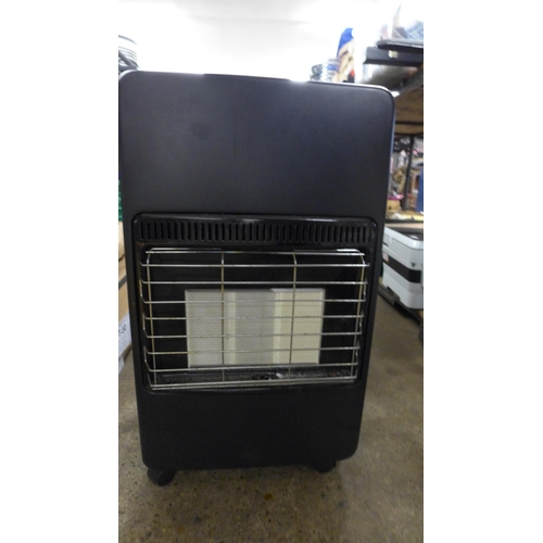 2374 - A Calor Gas heater with gas bottle