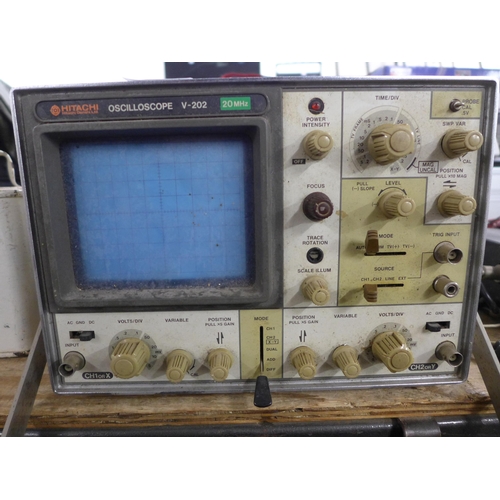 2395 - A Hitachi V-202 20 MHZ oscilloscope