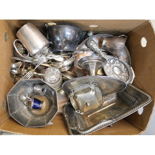 355 - A box of assorted plated ware and other metalware