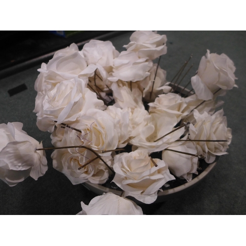 3285 - Roses In Ceramic Bowl     (315-227) *This lot is subject to VAT