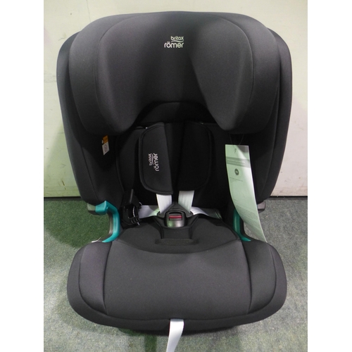 3343 - Britax Romer Evolvafix Space Black Car Seat , Original RRP £149.99 + VAT (315-202) *This lot is subj... 