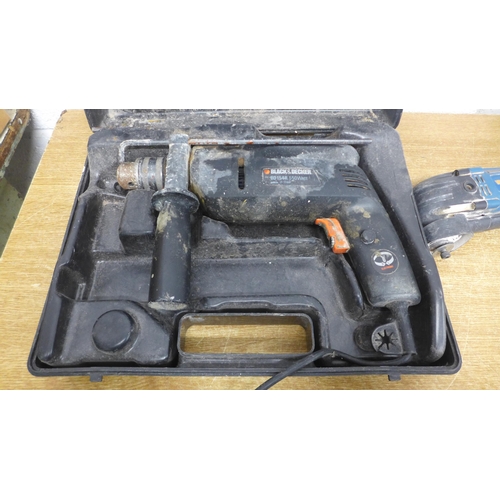 2001 - A Bosch PST 50-E 240v 350w jigsaw, a Workzone WMW 309-2 240v 300w multifunction tool and a Black & D... 