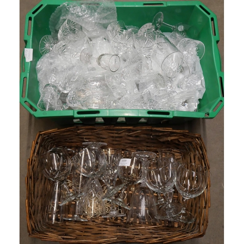 1123 - Two boxes of mixed crystal and glass drinking glasses **PLEASE NOTE THIS LOT IS NOT ELIGIBLE FOR POS... 