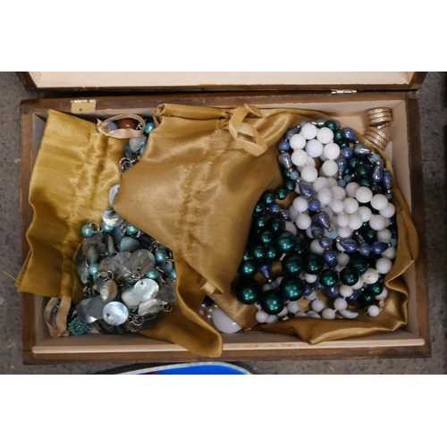 1128 - A box of costume jewellery, rosary beads and three boxes of plated cutlery **PLEASE NOTE THIS LOT IS... 