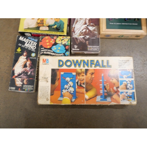 1145 - A box of vintage board games including Frustration, Downfall, Cluedo and Chopper **PLEASE NOTE THIS ... 