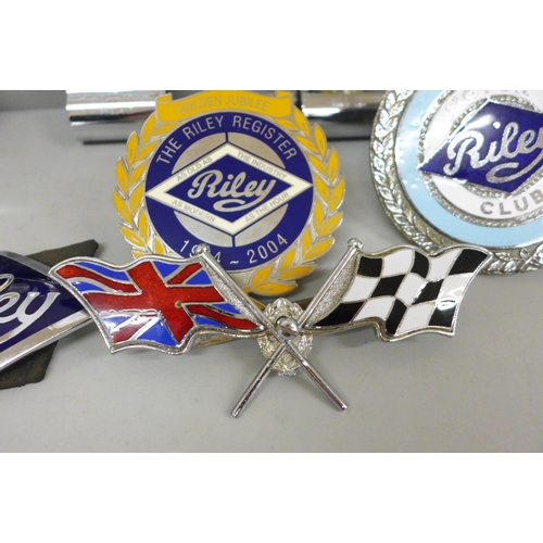 680 - A collection of seven car badges, Riley x3, Royal Aeronautical Society, British Racing and Sports Ca... 