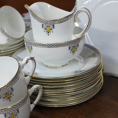 697 - A Paragon Bristol Art Deco tea set, one cup with hairline crack and one cup restored **PLEASE NOTE T... 