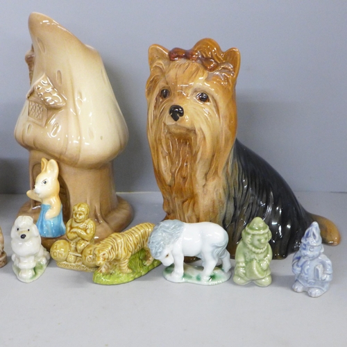 767 - Fourteen Wade Whimsies and five items of Sylvac including a Yorkshire Terrier