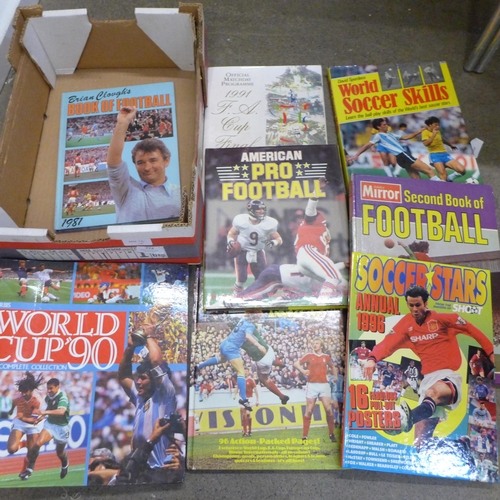 772 - A box of Football books including a 1991 FA Cup Final programme and a World Cup 90 sticker album/fol... 