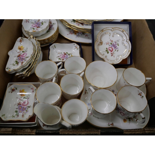 807 - Royal Crown Derby Derby Posies tea and dinnerwares including six coffee cups and saucers, sixteen pi... 