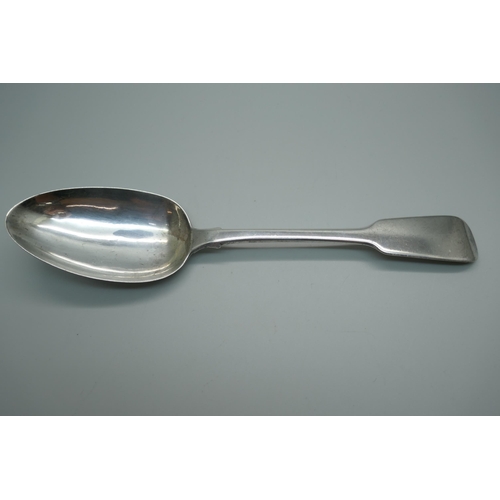 866 - A George IV silver serving spoon, London 1828, 71g, 22.5cm