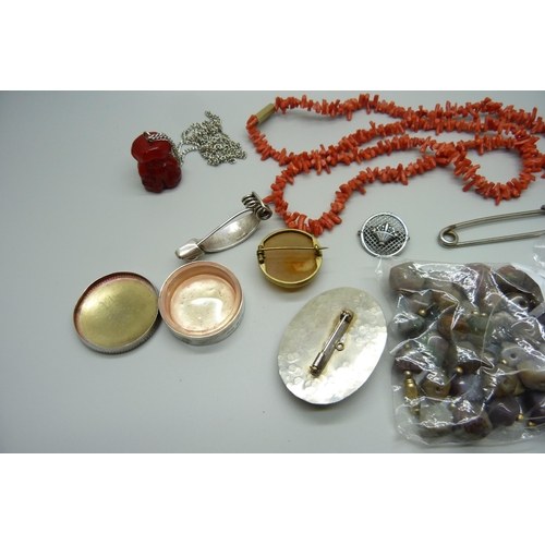 952 - A collection of silver and other jewellery including a coral necklace, guilloche enamel pot, a/f, et... 