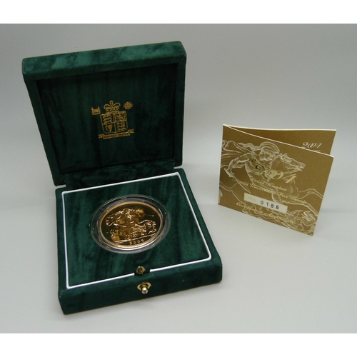 962C - The Royal Mint The 2004 UK Brilliant Uncirculated Five Pounds, cased