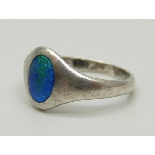 984 - A Charles Horner enamelled ring set in silver, K/L