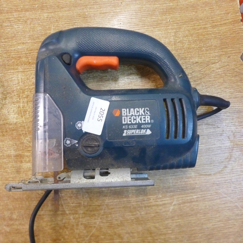 2055 - Two electric jigsaws:- Performance Power Pro (model:- FMTC500JS) and Black and Decker (model:- KS633... 