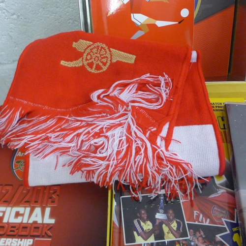 2081 - 8 Items of Arsenal memorabilia including scarf, year books, badges, etc.