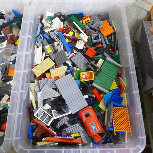 2083 - 2 large plastic trays of assorted Lego bricks