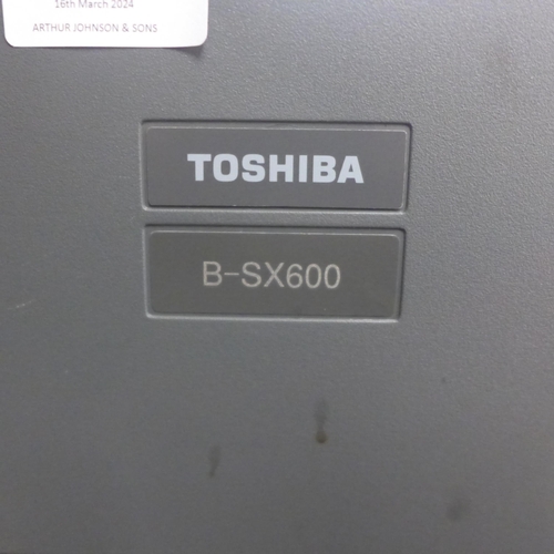 2099 - A Toshiba B-SX600 label printer