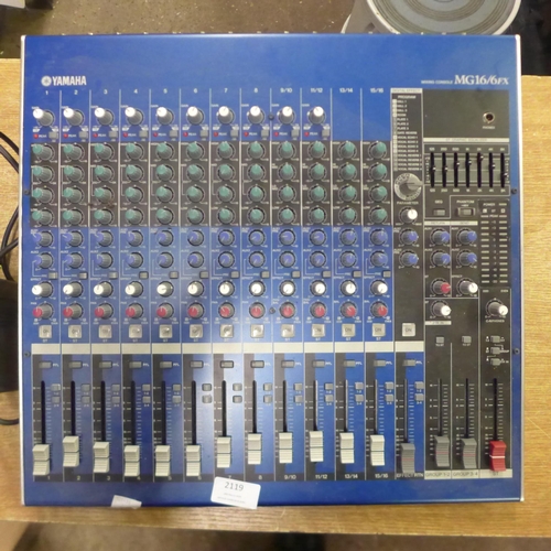 2119 - A Yamaha MG16/6FX mixing console with power cable