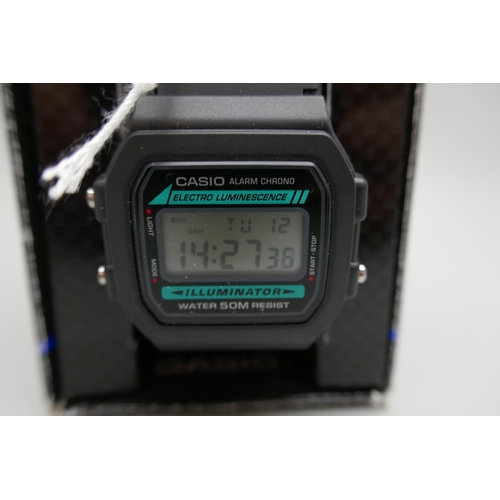 2147 - A men's Casio digital display black resin strap watch and a men's Casio chronograph black resin stra... 