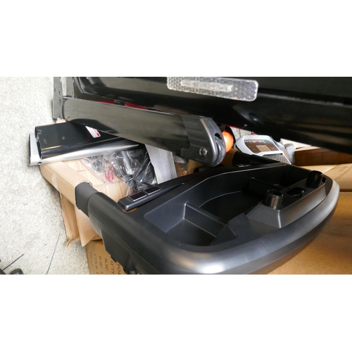 1542 - Reebok Astroride A6.0 Treadmill - not checked or tested. original RRP £708.33 + VAT * This is lot is... 