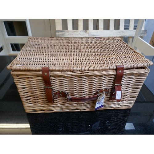 1549 - A Rick Stein wicker picnic basket