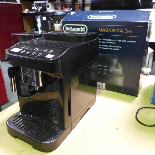 3072 - Delonghi Bean To Cup Magnifica Evo Coffee Machine - model no ECAM290.22.B     , Original RRP £284.99... 