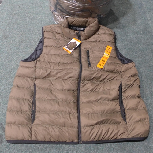 3140 - Quantity of men's 32° Heat dark olive bodywarmers, mainly size XXL * this lot is subject to VAT