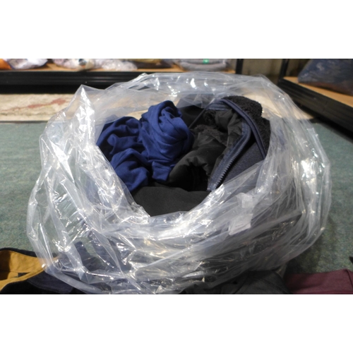 3162 - Assorted men's clothing, various sizes/styles, etc. * this lot is subject to VAT