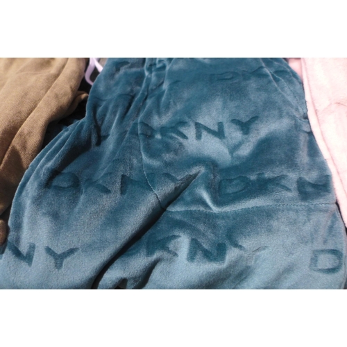 3164 - Assorted women's loungewear sets, DKNY & CK, mixed sizes * this lot is subject to VAT