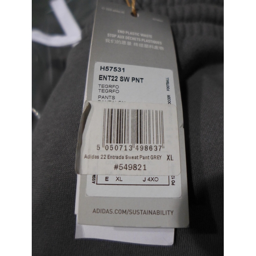 3197 - Five pairs of men's grey Adidas joggers - size XXL * This lot is subject to VAT