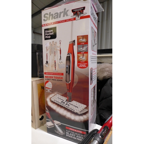 3233 - Shark Steam Mop - Model No S6003Ukco, Original RRP £99.99 + VAT  (316-20) *This lot is subject to VA... 