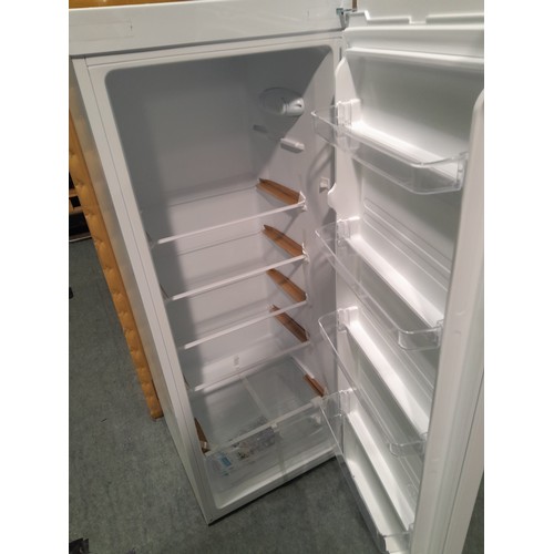 3052 - Electriq white freestanding larder fridge - model EQFS1420LF (AP.FF.ELQ.002) - Display - * this lot ... 