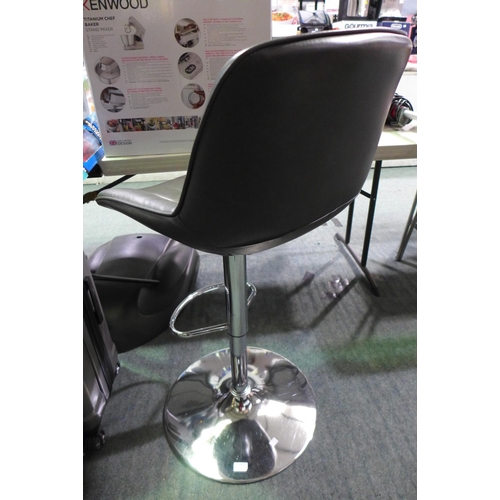 3105 - Grey Gas-Lift Bar Stool   (316-104) *This lot is subject to VAT