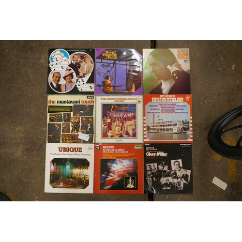 2140 - A box and case of LPs, approx. 200 in total including pop, country and easy listening