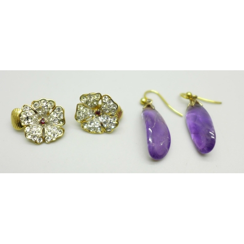 1010 - Two pairs of earrings including amethyst