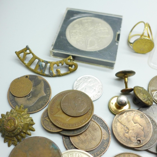 1027 - Coins, vintage gold metal racing themed cufflinks, etc.