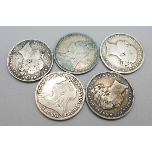 1028 - Five Victorian shillings; 1886, 1889, 1899, 1877 and 1875