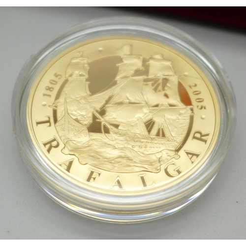 1074 - The Royal Mint Trafalgar UK 2005 Gold Proof Commemorative Crown, 39.94g, 22ct gold, cased 0819